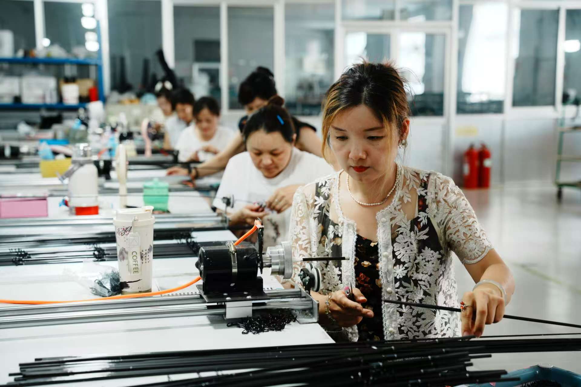 LureGee production process, line preparation