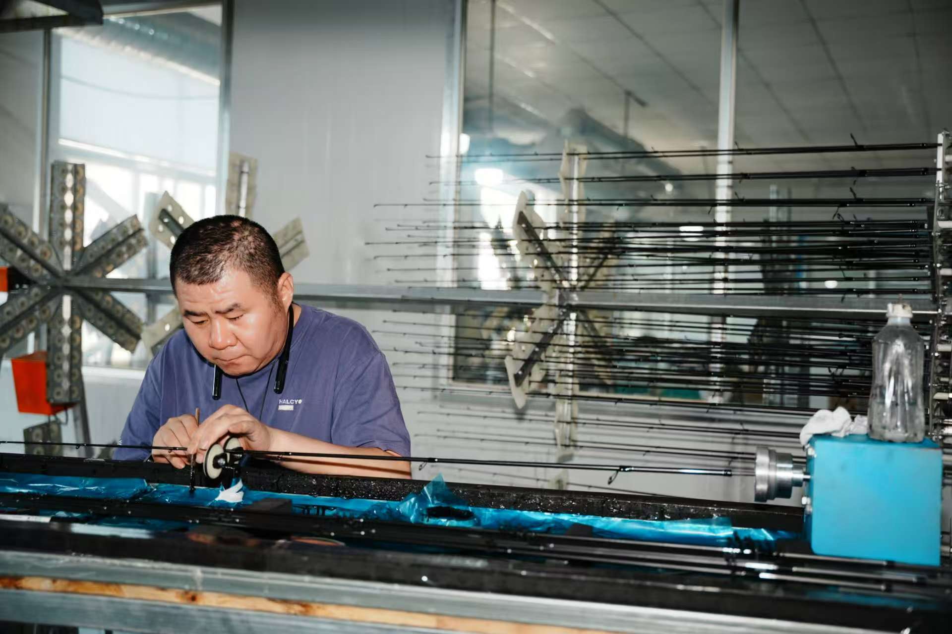 LureGee production process, machine finishing